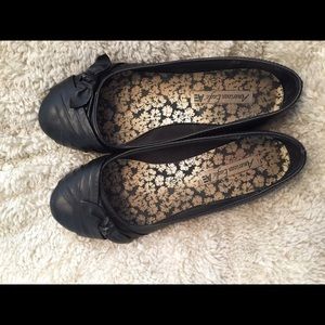 American Eagle flats